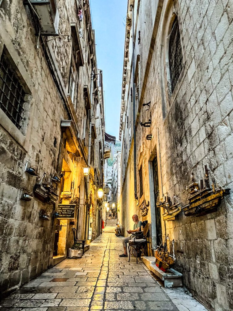 Dubrovnik - Kroatië | Toffe smalle straatjes